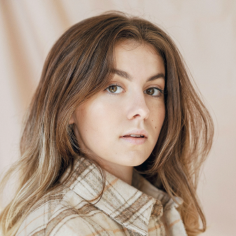 Карина Белова